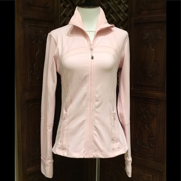 lululemon athletica Jackets & Blazers - 💗 LULULEMON DEFINE JACKET NULUX SIZE 8